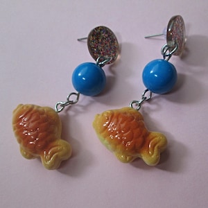 Taiyaki Earrings, Mini Food, Kawaii Jewelry, Foodie Fashion, Dessert Accessories, Hypoallergenic Steel, Offbeat Style, Japanese Street Food