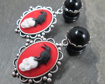 Raven Skull Dangle Plugs, Gothic Wedding Gauged Earrings