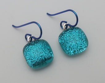 Turquoise crinkle dichroic glass earrings Hypo-allergenic niobium ear wires  fused glass jewelry bright blue  petite dangle earrings