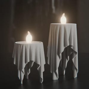 LED-Teelichthalter: Schwebe-Effekt in Stoffoptik - Zwei Größen