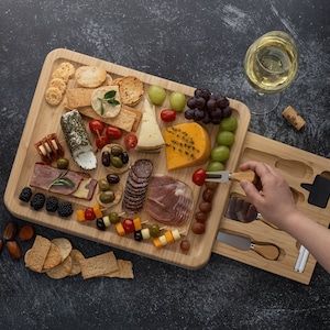 Charcuterie Board, Wedding Gift, Custom Cutting Board, Gift for The Home, Christmas Gift, Housewarming Gift, Gift for Mom, Personalized Gift, Gift for the Couple, Gifts for Girlfriend, Anniversary Gifts, Bridesmaid Gifts, Serving Board