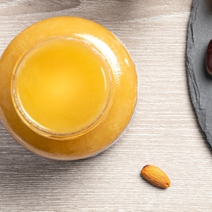 Raw honey 26.5oz (750g): pure honey, sunflower honey, raw wild honey, raw unpasteurized honey, real honey, natural honey, natural sweetener