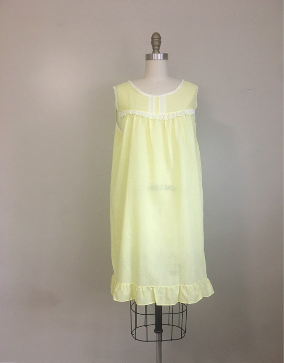 yellow night gown