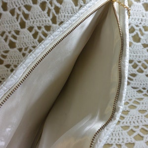LEENA WICKER CLUTCH, RESORT WHITE