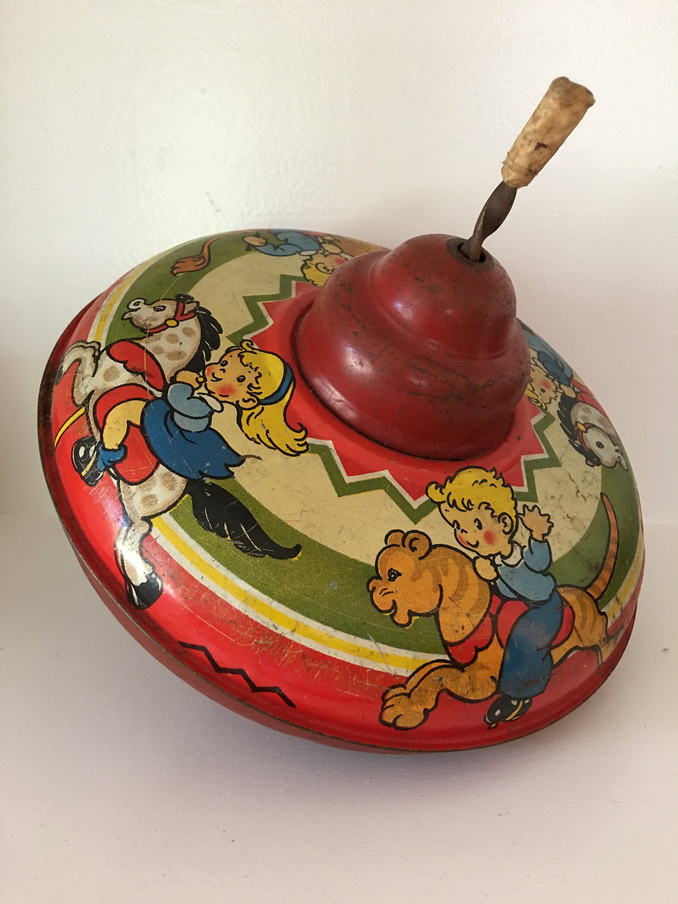 carousel spinning top