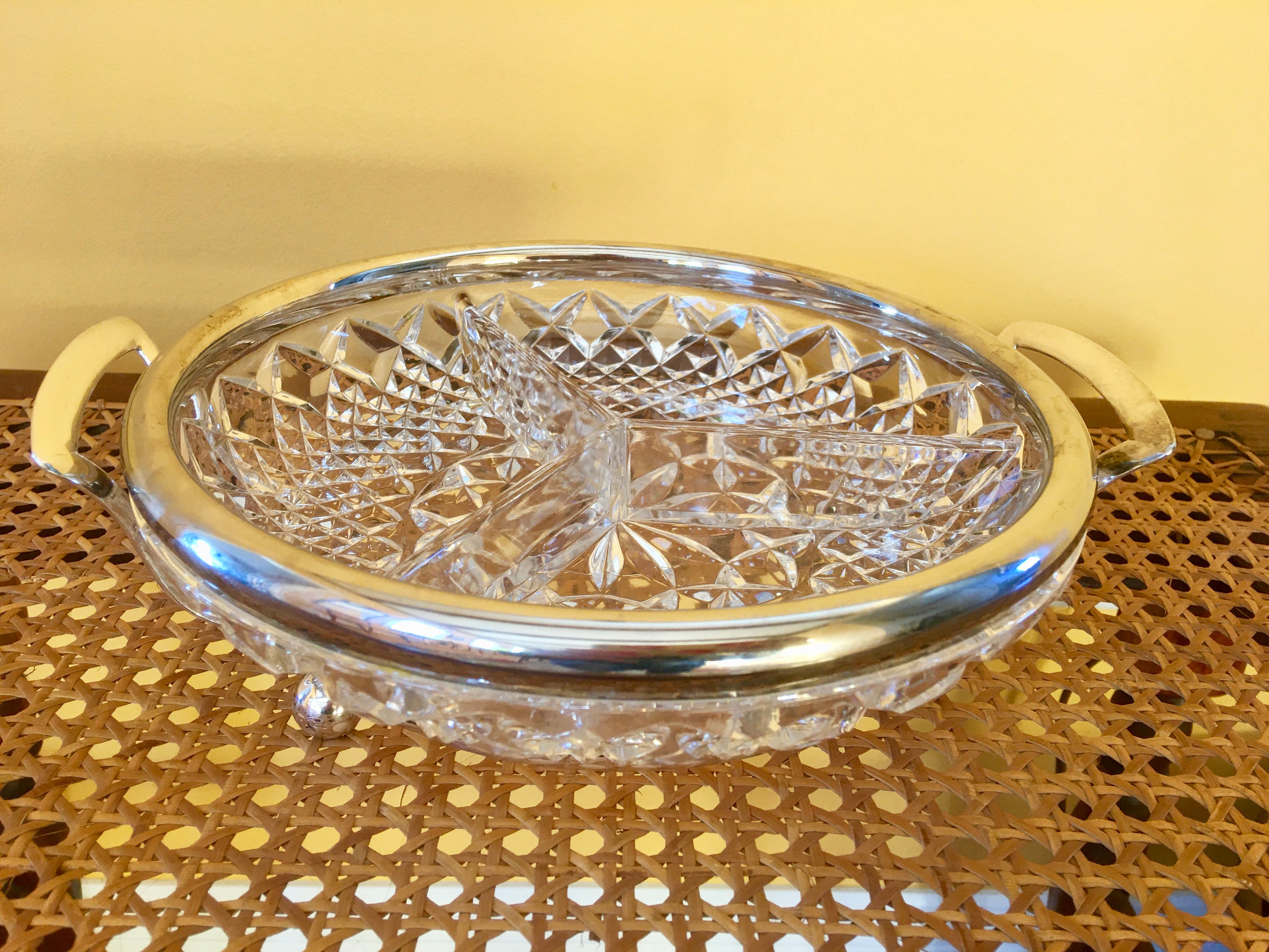 Fb Rogers 1950 Cut Glass Divided Bowl Relish Snack Dish Sterling Silver Plate Rim Double Handle Stand Dish Holder Diamond Pattern Ball Feet