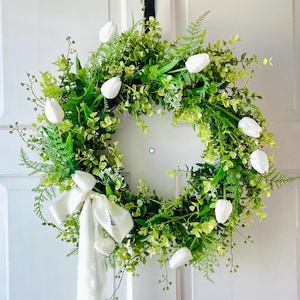 White Tulip Wreath, Year-Round Tulip Wreath, Everyday Tulip Wreath, Spring & Summer Wreath, Mothers Day Gift, Housewarming Gift