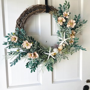 Corona costera de conchas y estrellas de mar: decoración para la casa de playa imagen 9