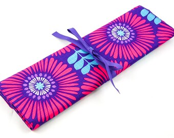 Large Knitting Needle Organizer or Art Tool Case - Fringe Flowers - 30 Purple Pockets