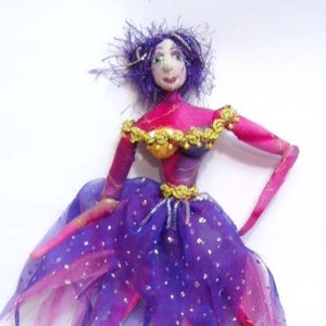 E-PATTERN- MATISSE, Fun Wall Doll, Clear illustrations, Cloth Dolls, Workshop, tutorial, Michelle Munzone, DIY, home décor