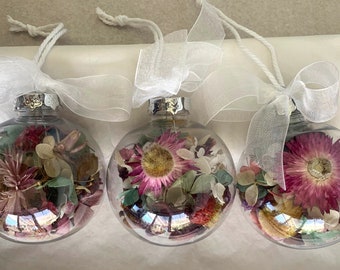 Set of 3 Flower Baubles, Rustic, Australian made, Party decorations, Wedding, Home décor, Mother's Day, Unique Gift