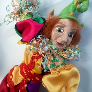 TOMMASI One Of A Kind ELF, Polymer Clay 9 23 cm Tall, Hanging Doll, Art Doll, Sculpture, Michelle Munzone, Jester, Christmas, signed image 5