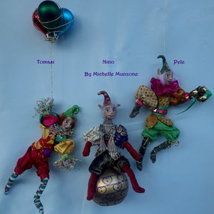 TOMMASI One Of A Kind ELF, Polymer Clay 9 23 cm Tall, Hanging Doll, Art Doll, Sculpture, Michelle Munzone, Jester, Christmas, signed image 6