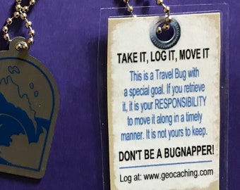 Tags for Travel Bugs and Trackables, 2 sizes, 2 colors, Don't be a Bugnapper!