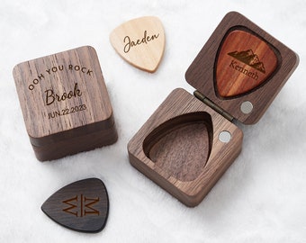 Custom wooden guitar picks & plectrum boxes