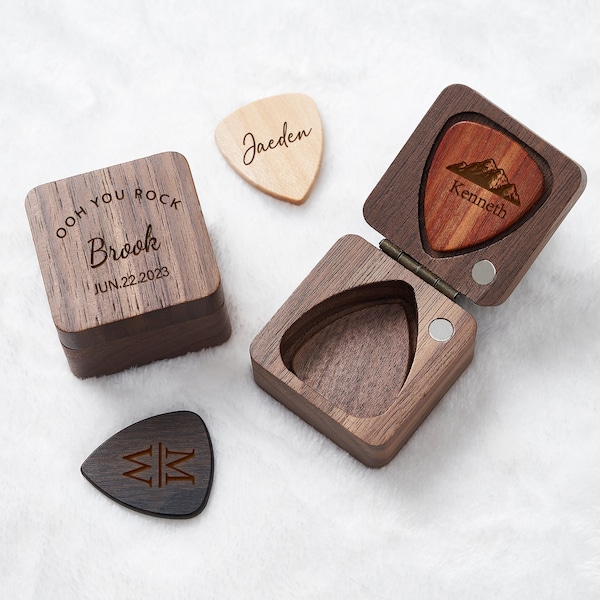 Custom wooden guitar picks & plectrum boxes