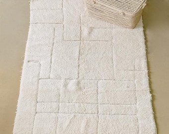 Handmade Moroccan Wool Rug – Minimalist Cream Berber Carpet with Subtle Geometric Texture – Custom Size Beni Ourain Area Rug