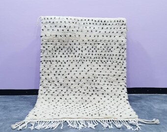 Handwoven Beni Ourain Wool Rug – Minimalist Berber Design with Black Dots