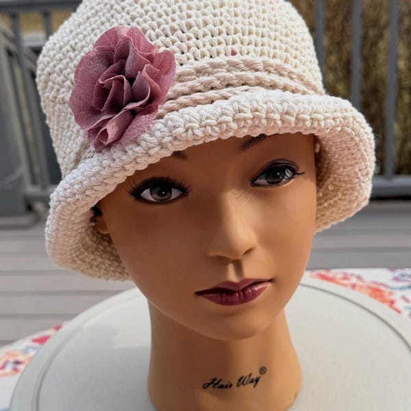 100% Cotton handmade crochet bucket hat - off white- 2026-SC-41. ‘Very cool gift shop’ in  Richfield.