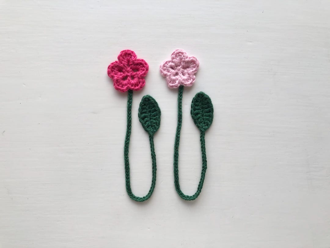 Crochet Flower Bookmark Handmade Gift for Book Lovers Crochet Bookmarks