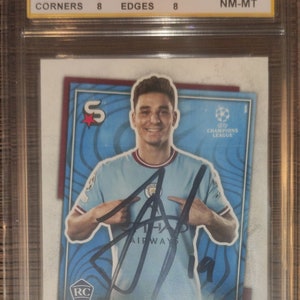 Julián Álvarez Autogramm Handsignierte Karte Mint.