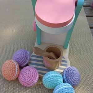 Lot de 6 macarons pastels dinette au crochet. image 2