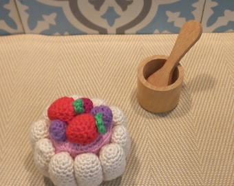 Crochet fruit charlotte