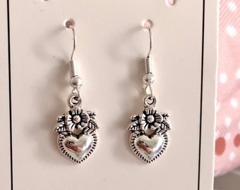 pendant heart earrings | coquette beaded jewelery handmade earrings silver elegant earrings