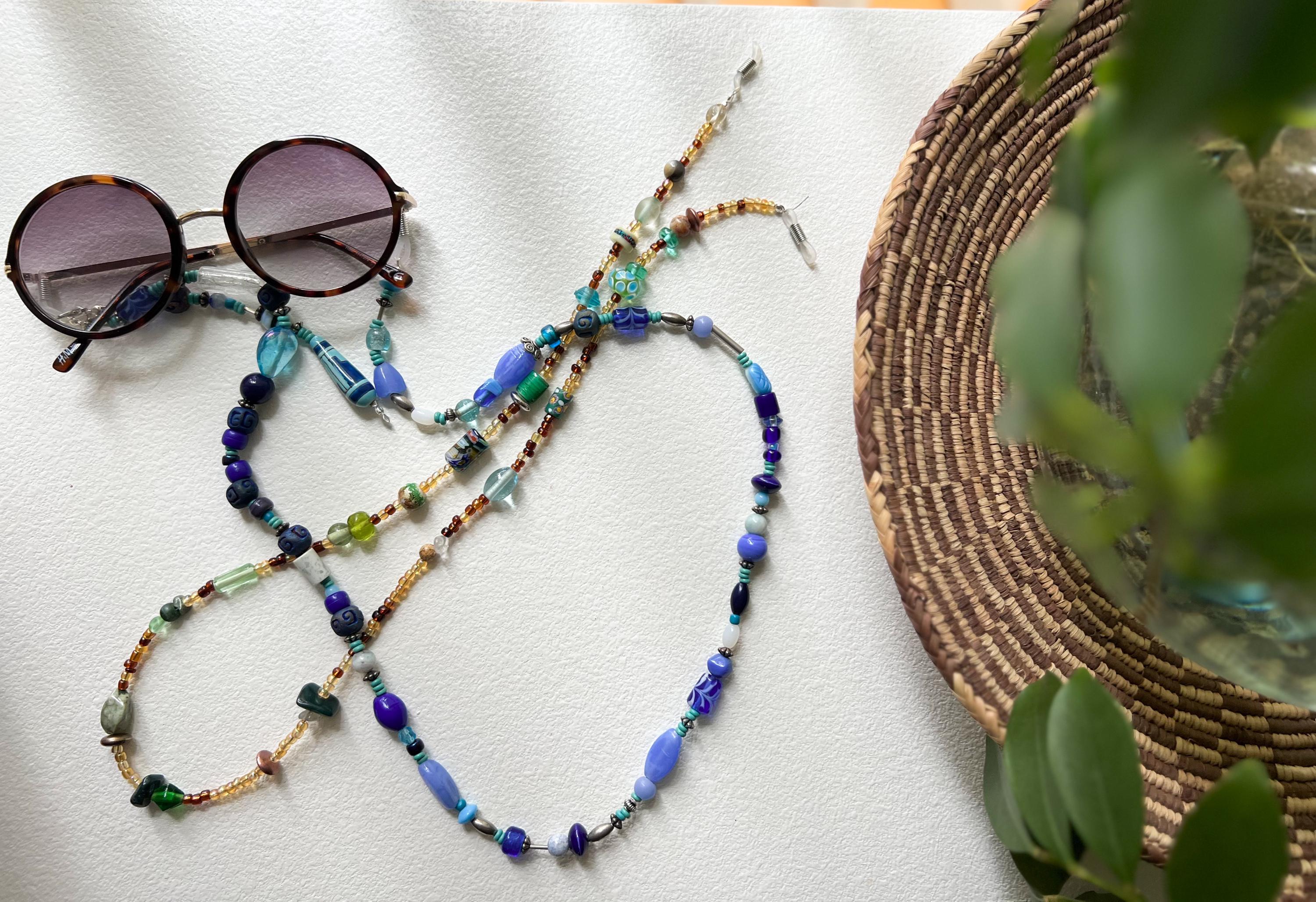 Beaded Glasses Chain