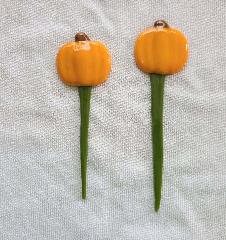 Par de estacas de jardín de calabaza de naranja de vidrio | Etsy