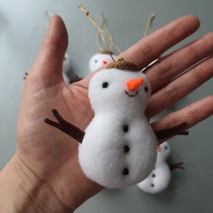 Xmas stuffed snowman set of 6 Christmas ornaments Snowmens image 4