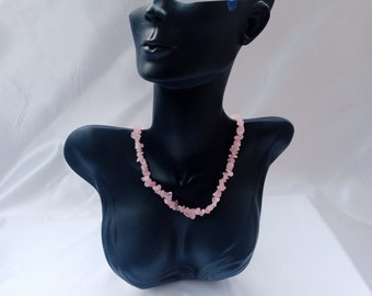 Collier de perles de quartz rose, design minimaliste, véritable pierre de guérison en quartz rose, cadeau d'elle, cadeau de fête des mères, cadeau d'été, cadeau femme