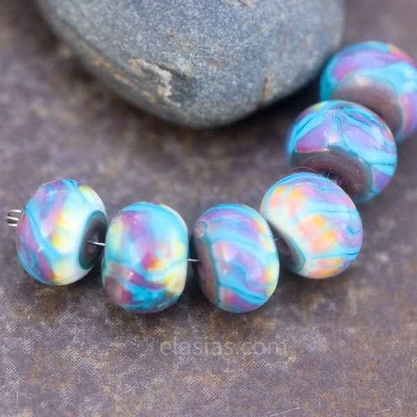 Tie dye - Handmade Lampwork Glass rainbow Beads - elasia