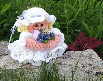 Crochet pattern, Beautiful Bride toilet paper cover