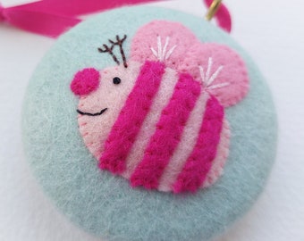 Bee Merry Pink Edition Hand Stitched Christmas Tree Keepsake Decoration Ornament Bauble