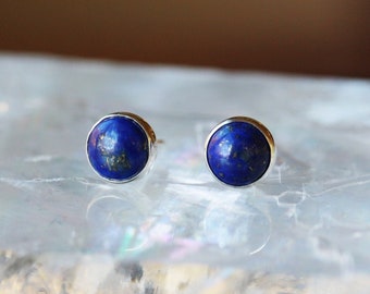 Puces d'oreilles en lapis-lazuli, puces d'oreilles en lapis en argent sterling, boucles d'oreilles classiques en pierres précieuses de 6 mm, bijoux faits main