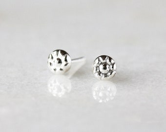 Floral Dot Stud Earrings, Sterling Silver Dots, Silver Flower Studs, 5mm Round Size Mini Earrings