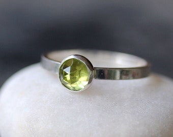 Peridot Ring Sterling Silver - Rose Cut Green Gemstone - August Birthstone Jewelry