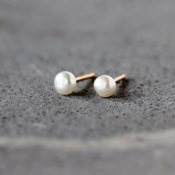 925 Sterling Silver Freshwater Pearl Stud Earrings – Blue Ocean Pearls