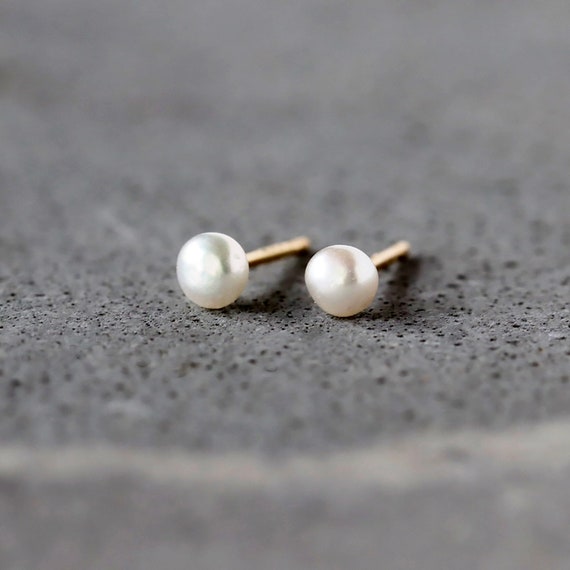 White 2024 moti earrings