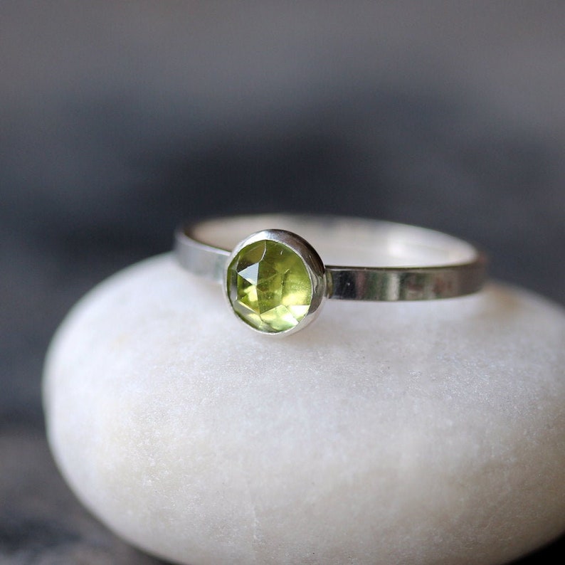 Peridot Ring Sterling Silver Rose Cut Green Gemstone | Etsy