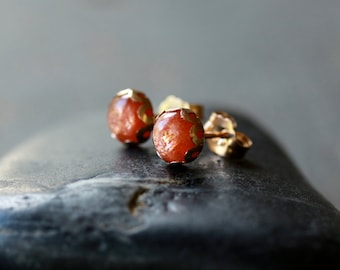 Sunstone Earrings, Sunstone Studs, 14k Gold Filled Stud, Sparkly Stone, Gemstone Jewelry, Elegant Posts, 6mm Size Gem