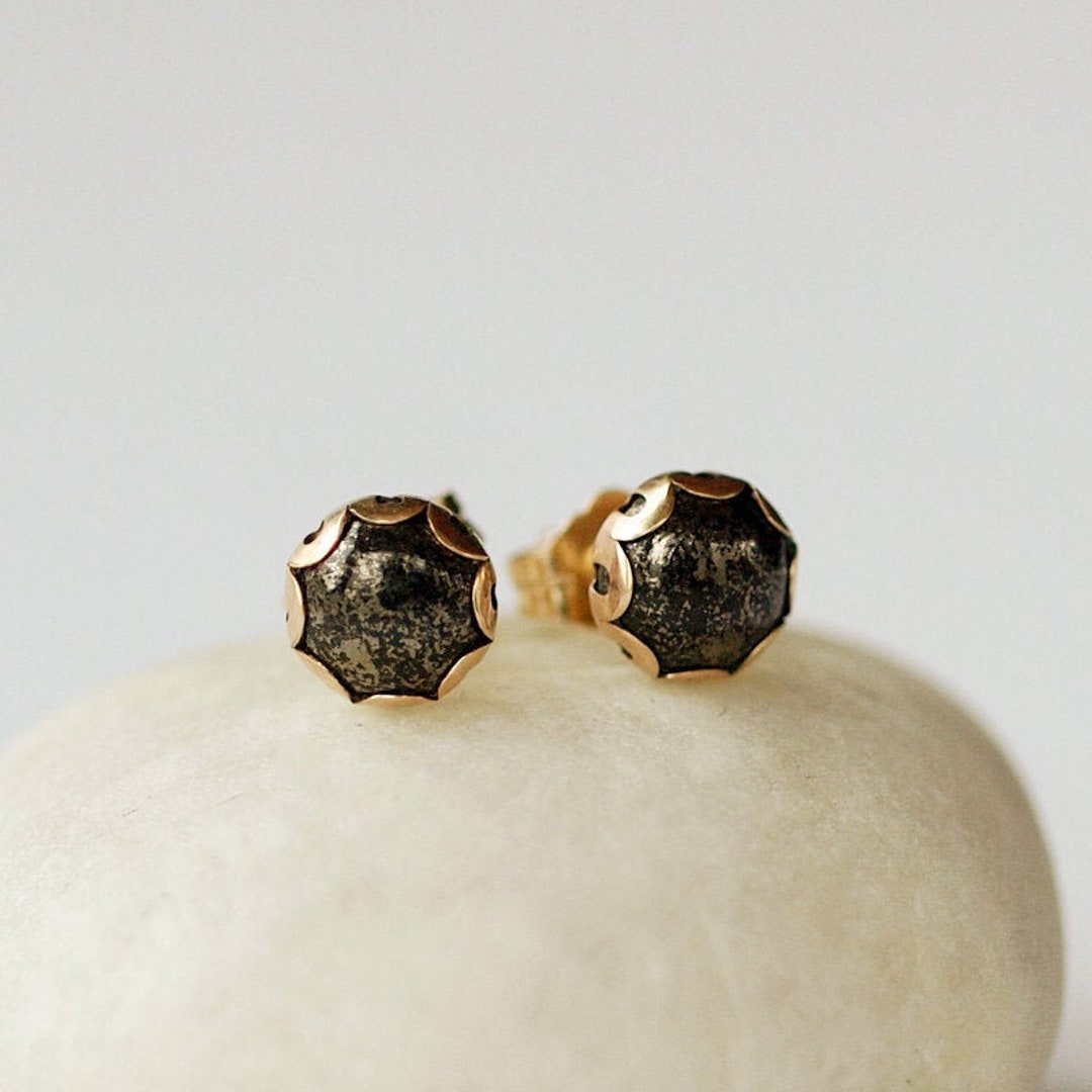 •PYRITE - EYE• silver bezel set stud earrings
