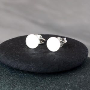 Silver Dot Stud Earrings - Pair of Flat Circle Earrings in Sterling Silver - Minimalist Jewelry
