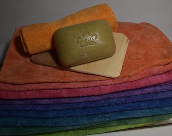 12 Hand Dyed Wash Cloths Reusable Unpaper Towels 100% Cotton Rainwater Rinsed   Gradient Rainbow Colors   (11)