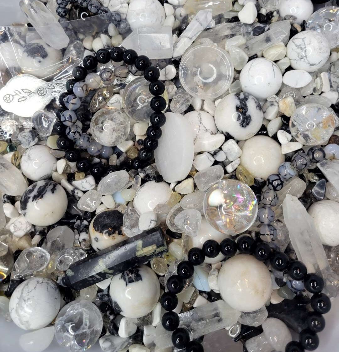 Monochrome Crystal Confetti Scoop, Mystery Scoop Bag, Lucky Crystal