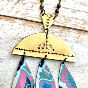 Paisley Parade necklace No. 11