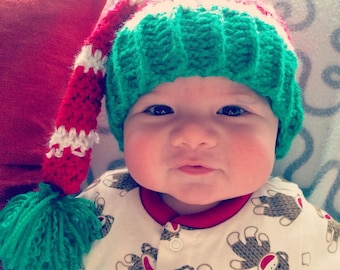 Rote bezaubernde Elfe gehäkelte Baby-Weihnachtsmütze, Baby-Elfen-Mütze, Baby-Weihnachtsgeschenk, Baby-Urlaubsmütze, Baby-Weihnachtsgeschenk, Baby-Weihnachtsmütze