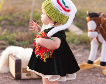 White Enchanting Elf Hand Crocheted Baby Christmas Hat - Crochet Elf Beanie - Kids Beanie - Baby Beanie - Hand Crochet Hat - Crochet Elf Hat