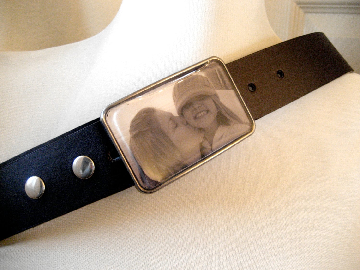 Resin belt cheap buckle
